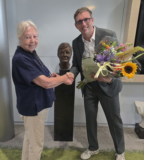 bronzen beeld 2 500